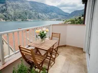 Prodaja, dvosoban stan, 50m2, Muo, Kotor