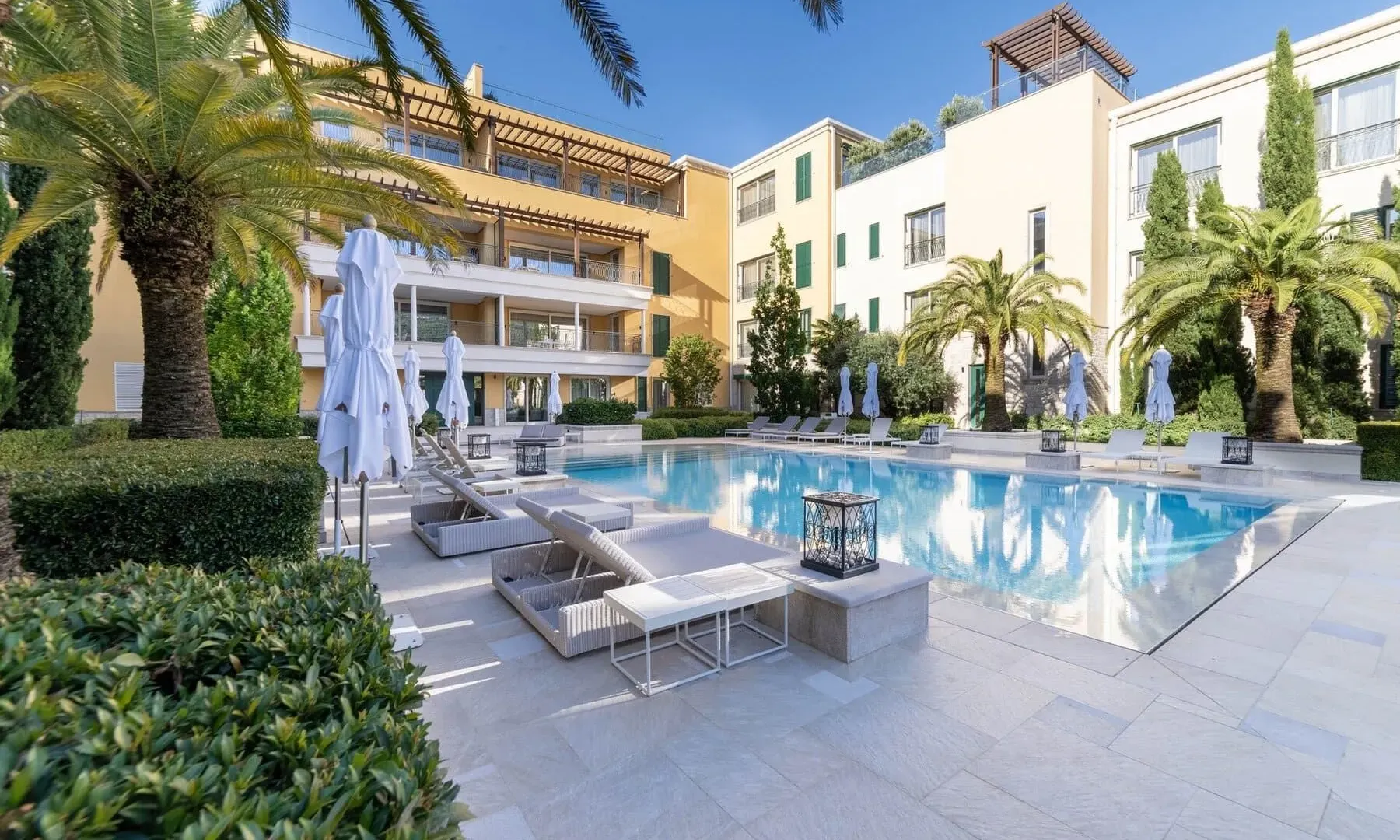 Prodaja, jednosoban stan, 90m², Portonovi, Herceg Novi