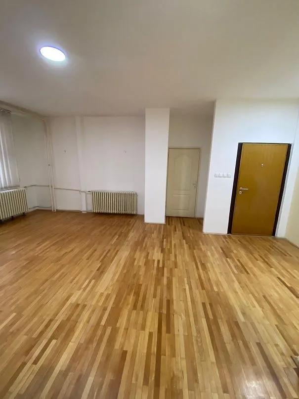 Rent, office space, 60m², Banovo Brdo, Beograd