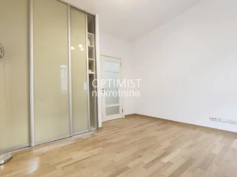 Prodaja, četvorosoban stan, 96m², Vračar Sve Podlokacije, Beograd - image 16