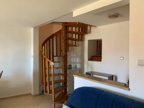 Rent, house, 70m², Tivat, Crna Gora - image 8