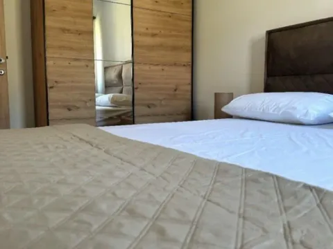 Izdavanje, trosoban stan, 120m², Mrčevac, Tivat - image 8