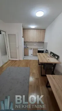 Izdavanje, jednosoban stan, 50m², Central Point, Podgorica - image 6