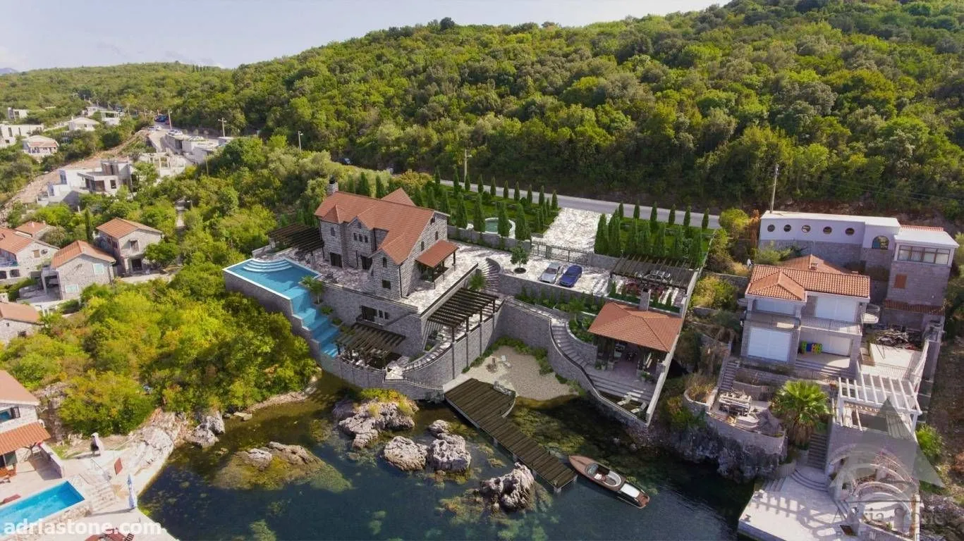Prodaja, plac, 1506m², Tivat, Crna Gora