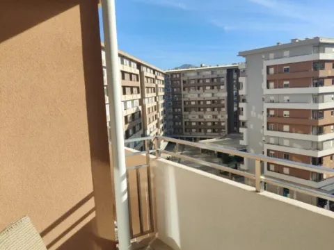 Izdavanje, jednosoban stan, 50m², Central Point, Podgorica - image 9