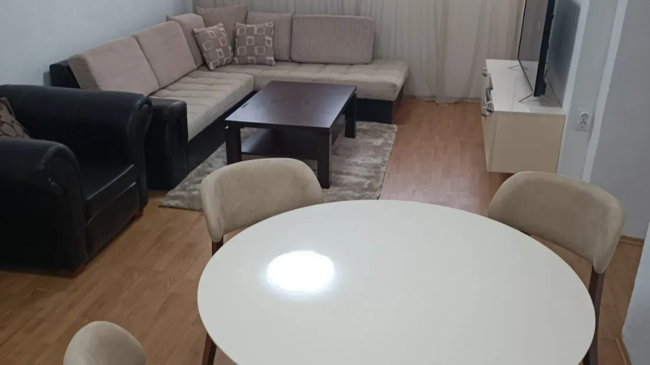 Izdavanje, stan, 60m², Centar, Podgorica