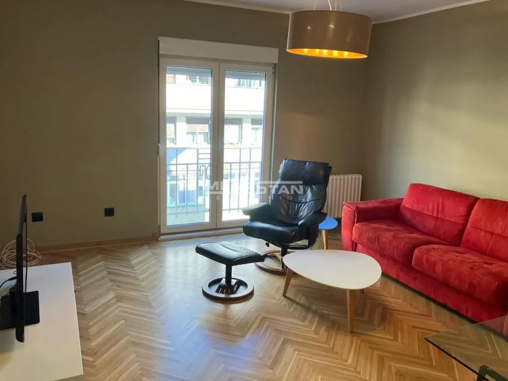Izdavanje, dvosoban stan, 78m², Vračar Sve Podlokacije, Beograd