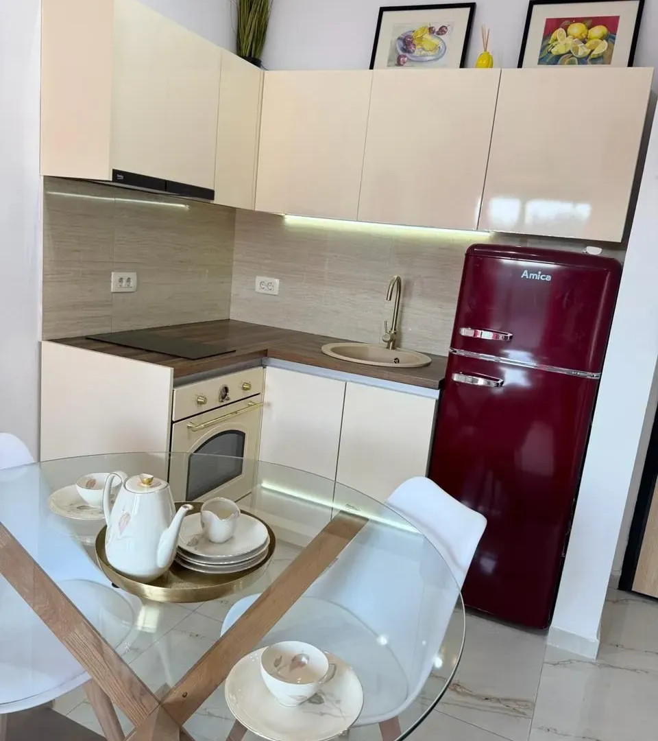 Prodaja, jednosoban stan, 33m², Petrovac, Budva