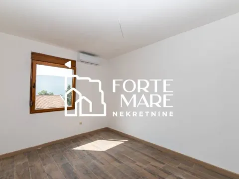 Prodaja, dvosoban stan, 87m², Kumbor, Herceg Novi - image 4