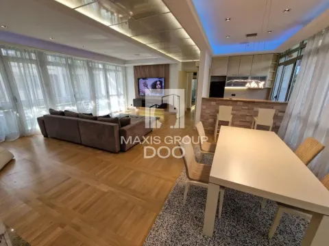 Izdavanje, četvorosoban stan, 148m², Savski Venac, Beograd - image 8