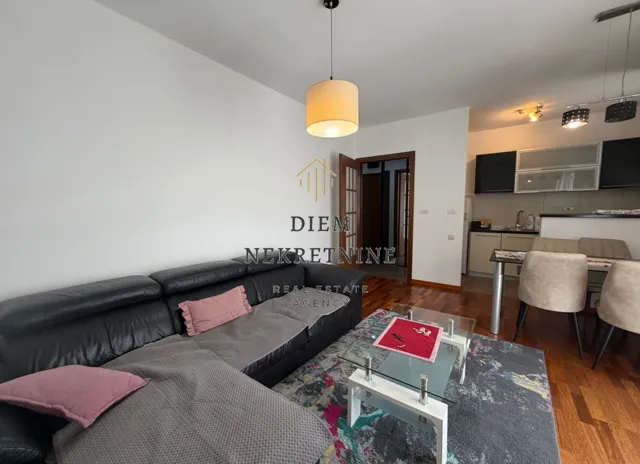 Rent, one bedroom apartment, 50m², City Kvart, Podgorica