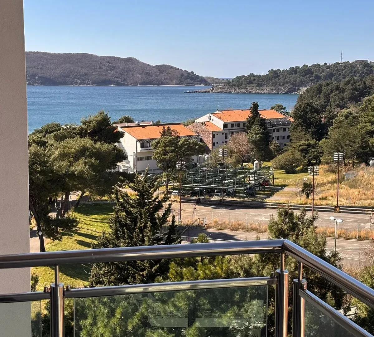 Prodaja, dvosoban stan, 73m², Bečići, Budva