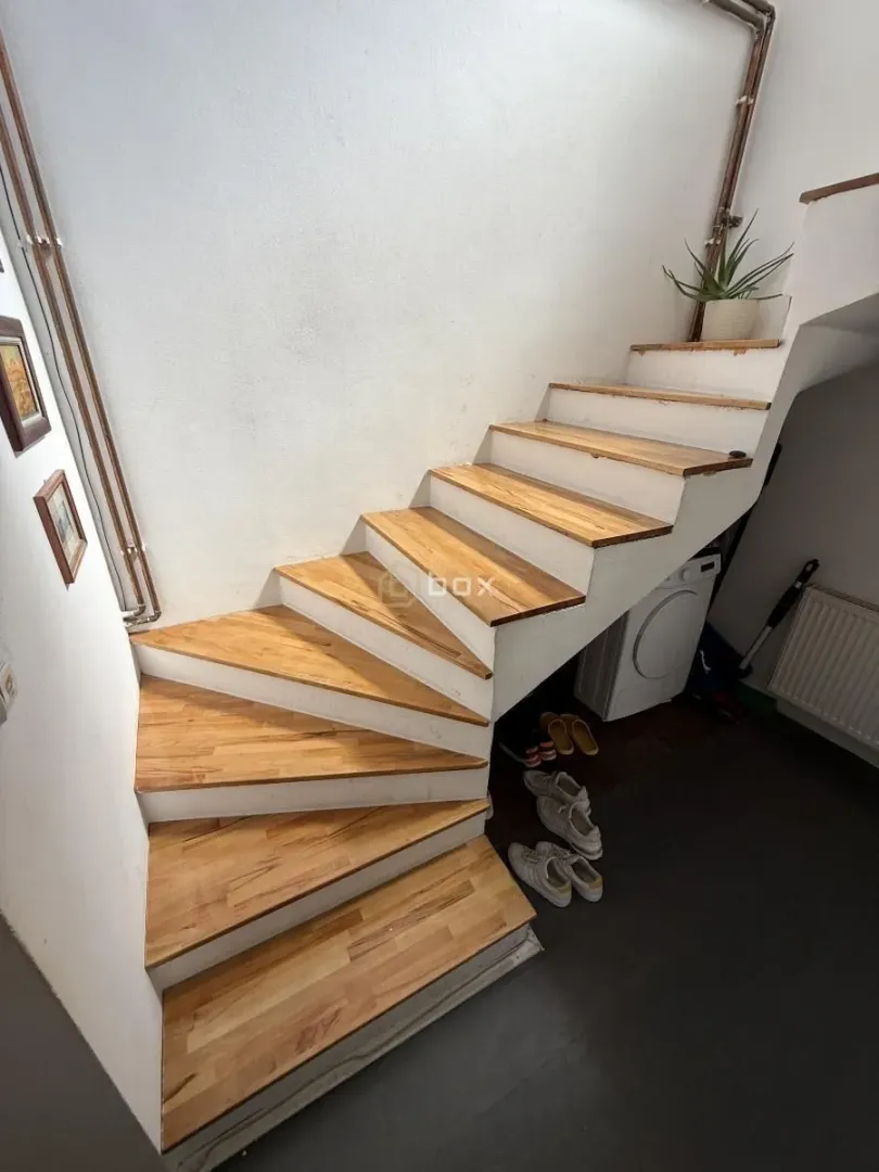 Sale, house, 100m², Palilula, Niš