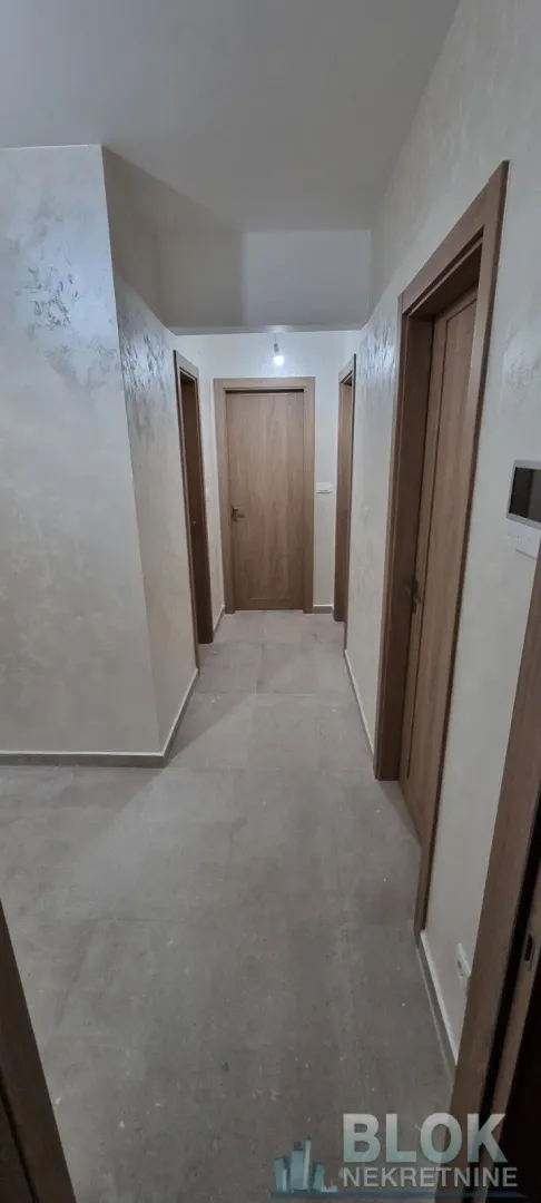 Izdavanje, dvosoban stan, 75m², City Kvart, Podgorica