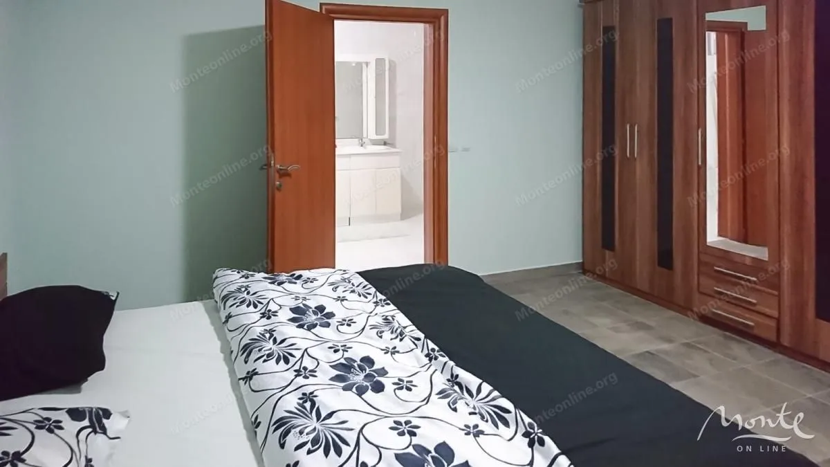 Sale, house, 330m², Utjeha, Bar