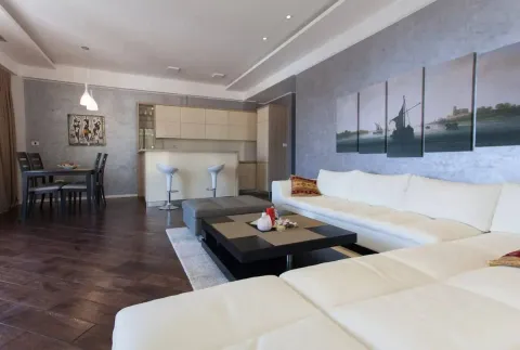 Rent, two bedroom apartment, 89m², Centar, Budva - image 3