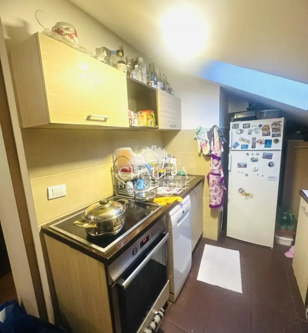 Prodaja, trosoban stan, 46m², Čukarica, Beograd