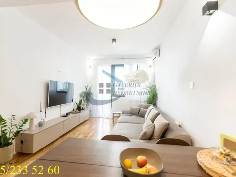 Sale, two bedroom apartment, 57m², Južni Bulevar, Vračar Sve Podlokacije