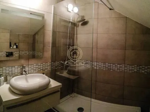 Izdavanje, dvosoban stan, 51m², Stari Grad, Beograd - image 16