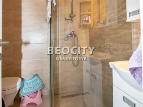 Sale, three bedroom apartment, 75m², Dušanovac, Voždovac Sve Podlokacije - image 14