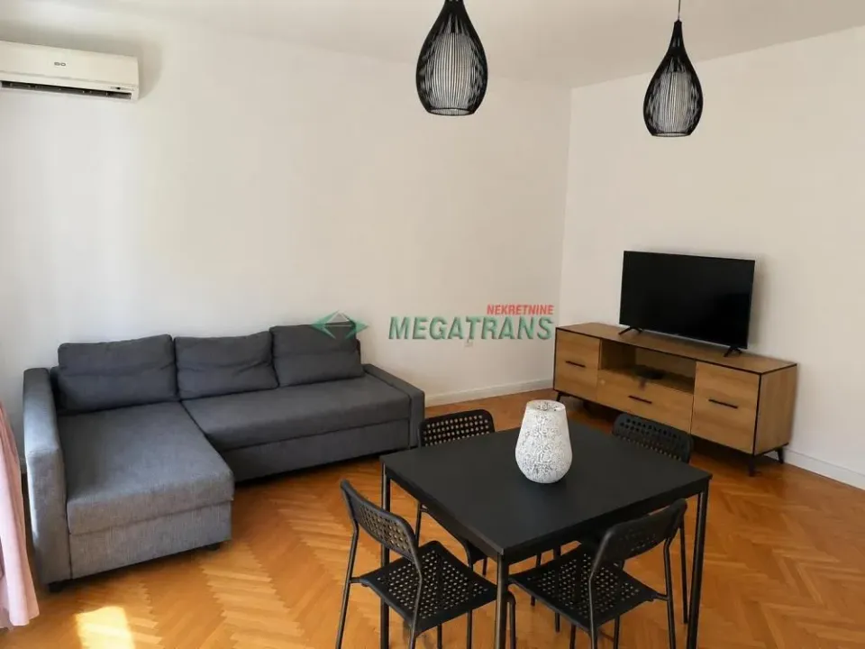 Rent, three bedroom apartment, 74m², Centar, Novi Sad