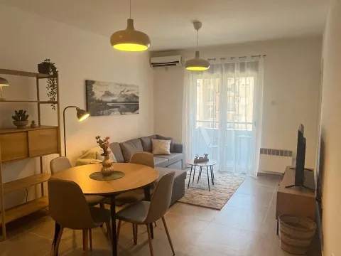 Rent, two bedroom apartment, 63m², 1 maj, Podgorica - image 11