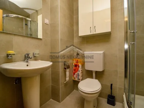 Rent, one bedroom apartment, 45m², Stari Aerodrom, Podgorica - image 2