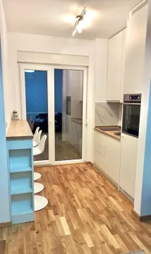 Rent, one bedroom apartment, 38m², Bečići, Budva - image 2