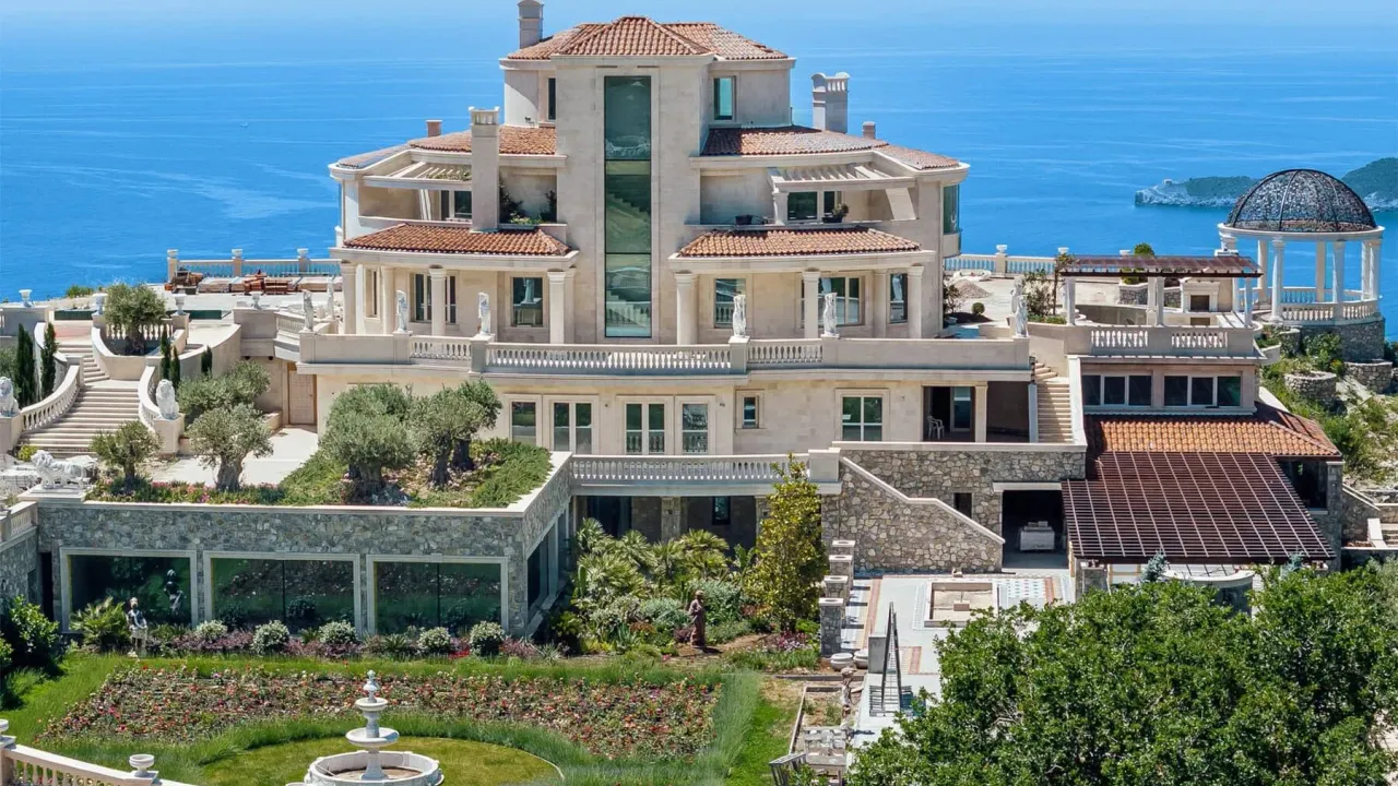 Sale, house, 1777m², Kuljače, Budva