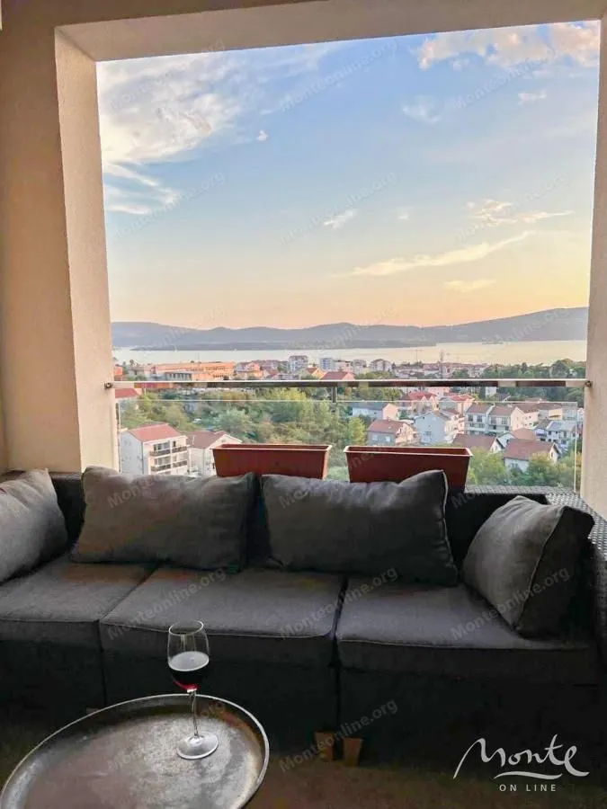 Sale, one bedroom apartment, 56m², Tivat, Crna Gora