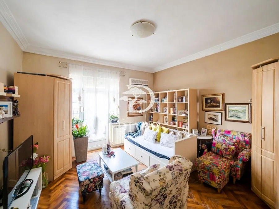 Sale, two bedroom apartment, 57m², Cvetni Trg, Vračar Sve Podlokacije
