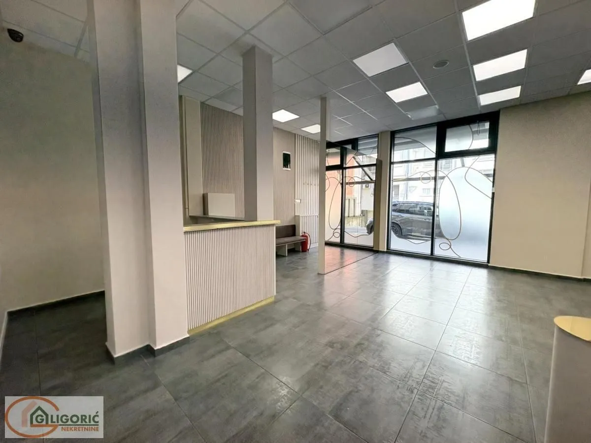 Rent, office space, 90m², Crveni Krst, Beograd