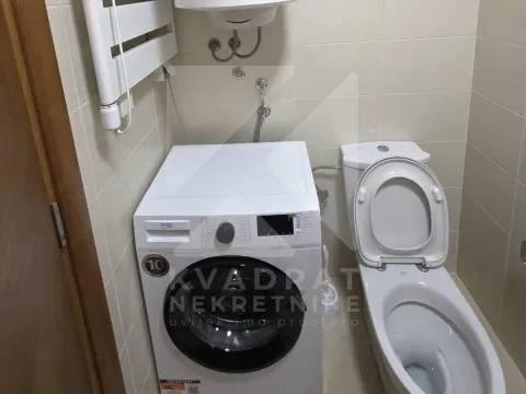 Rent, one bedroom apartment, 40m², Pobrežje, Podgorica - image 8