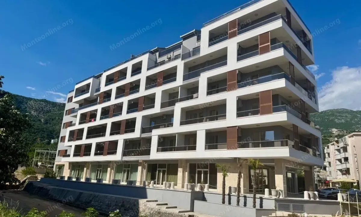 Prodaja, dvosoban stan, 82m², Budva, Crna Gora