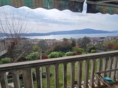 Rent, two bedroom apartment, 80m², Tripovići, Tivat - image 17