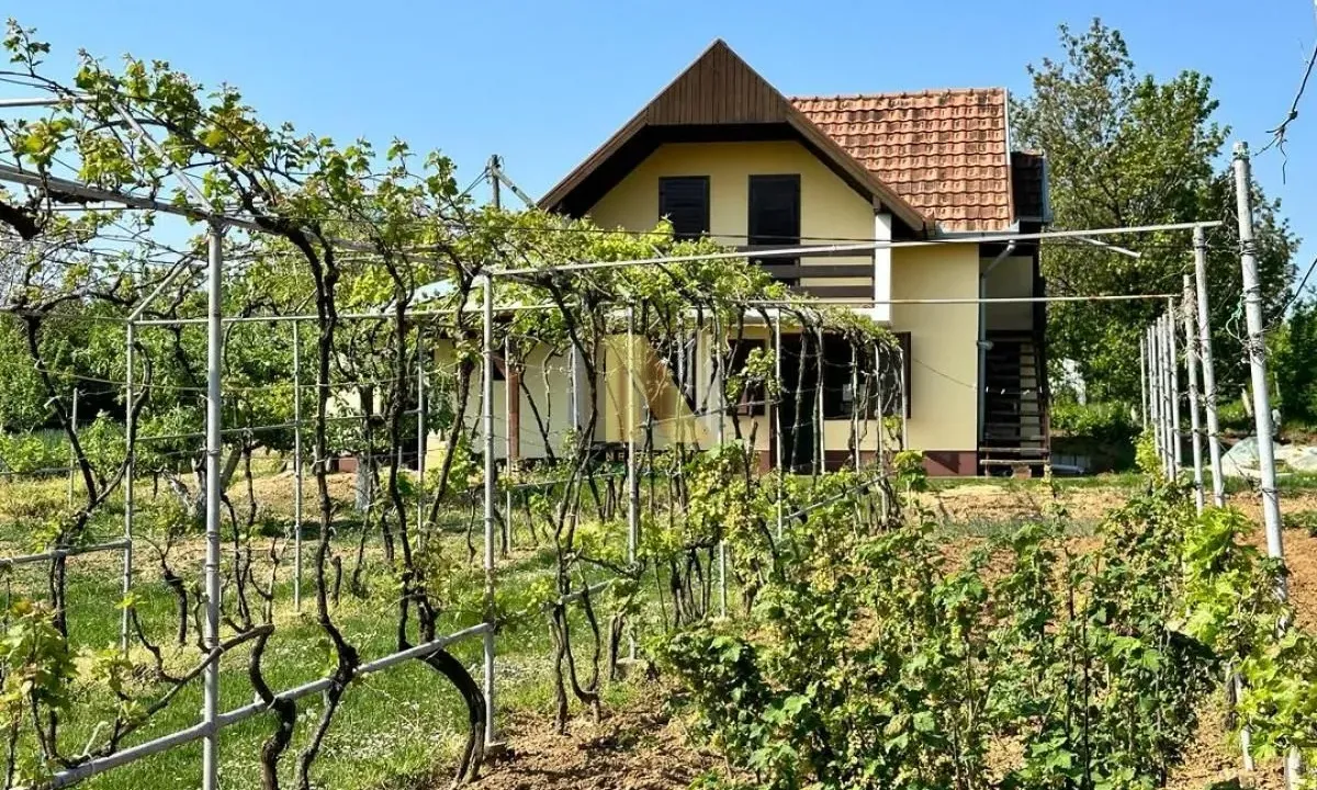 Sale, house, 75m², Banja Vrdnik, Irig