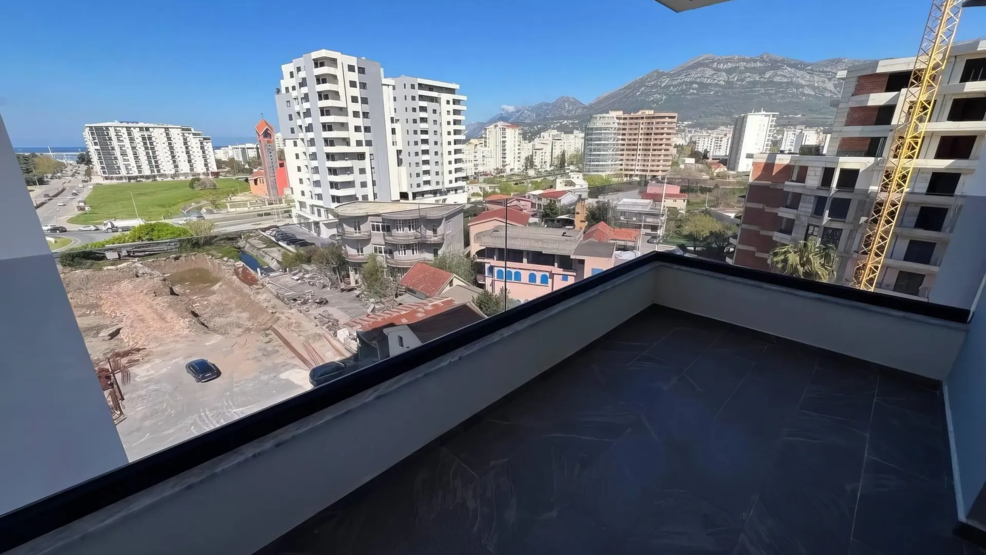 Prodaja, jednosoban stan, 45m², Centar, Bar