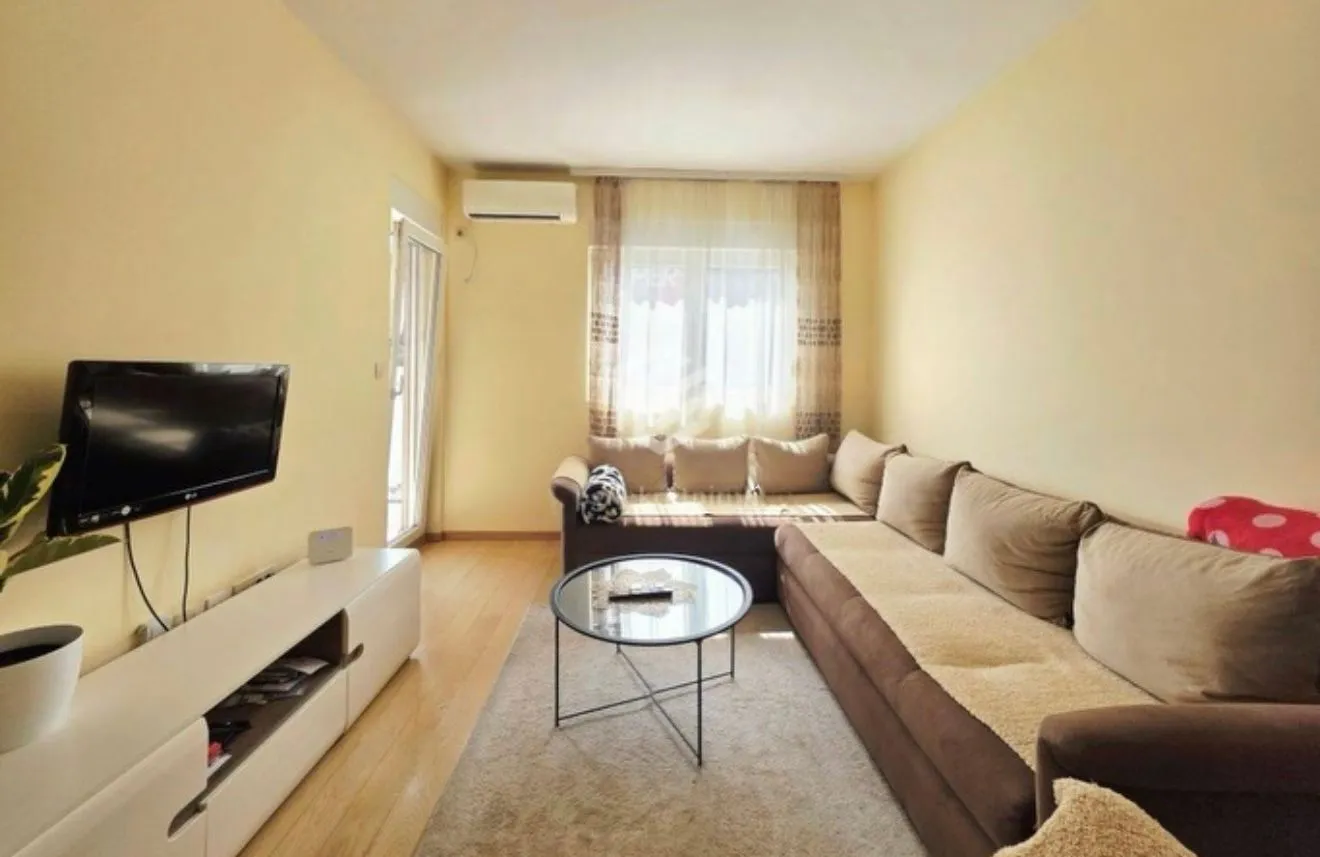 Rent, one bedroom apartment, 46m², City Kvart, Podgorica