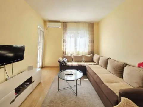 Rent, one bedroom apartment, 46m², City Kvart, Podgorica - image 1