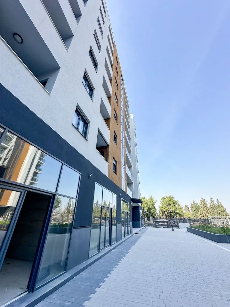 Rent, office space, 105m², Stari Aerodrom, Podgorica