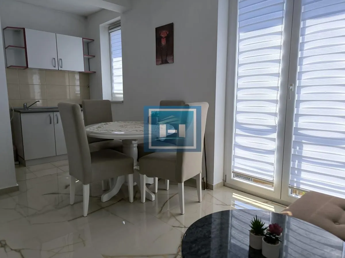 Prodaja, jednosoban stan, 35m², Ćuprija, Srbija