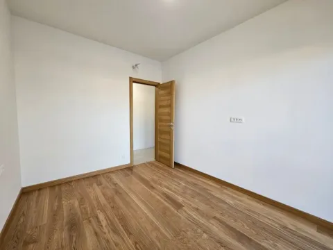 Sale, two bedroom apartment, 77m², New City, Podgorica - image 3