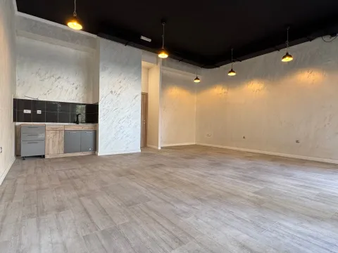 Rent, office space, 45m², City Kvart, Podgorica - image 2