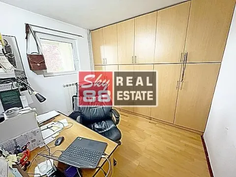 Sale, house, 415m², Višnjička Banja, Palilula Sve Podlokacije - image 12