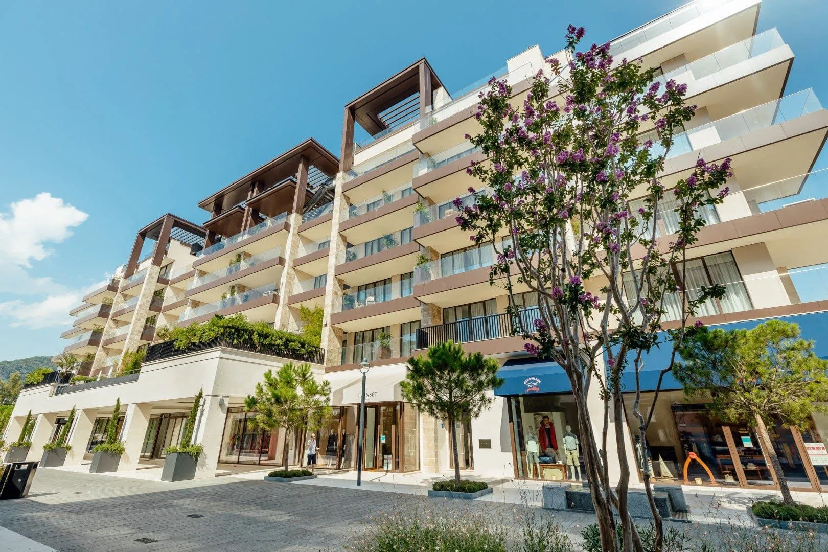 Rent, one bedroom apartment, 81m², Porto Montenegro, Tivat