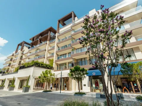 Rent, one bedroom apartment, 81m², Porto Montenegro, Tivat - image 20