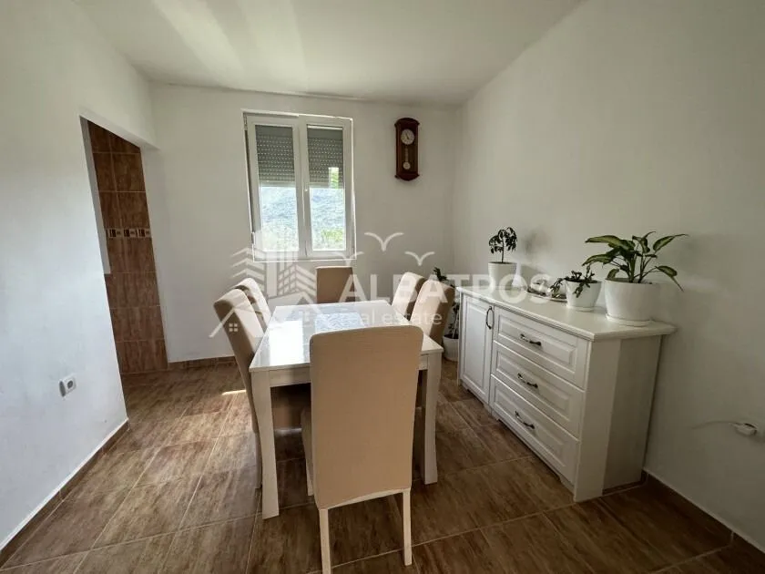 Sale, two bedroom apartment, 86m², Stari Bar, Bar