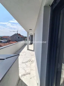 Rent, apartment, 152m², Veternik, Novi Sad Sve Podlokacije - image 11