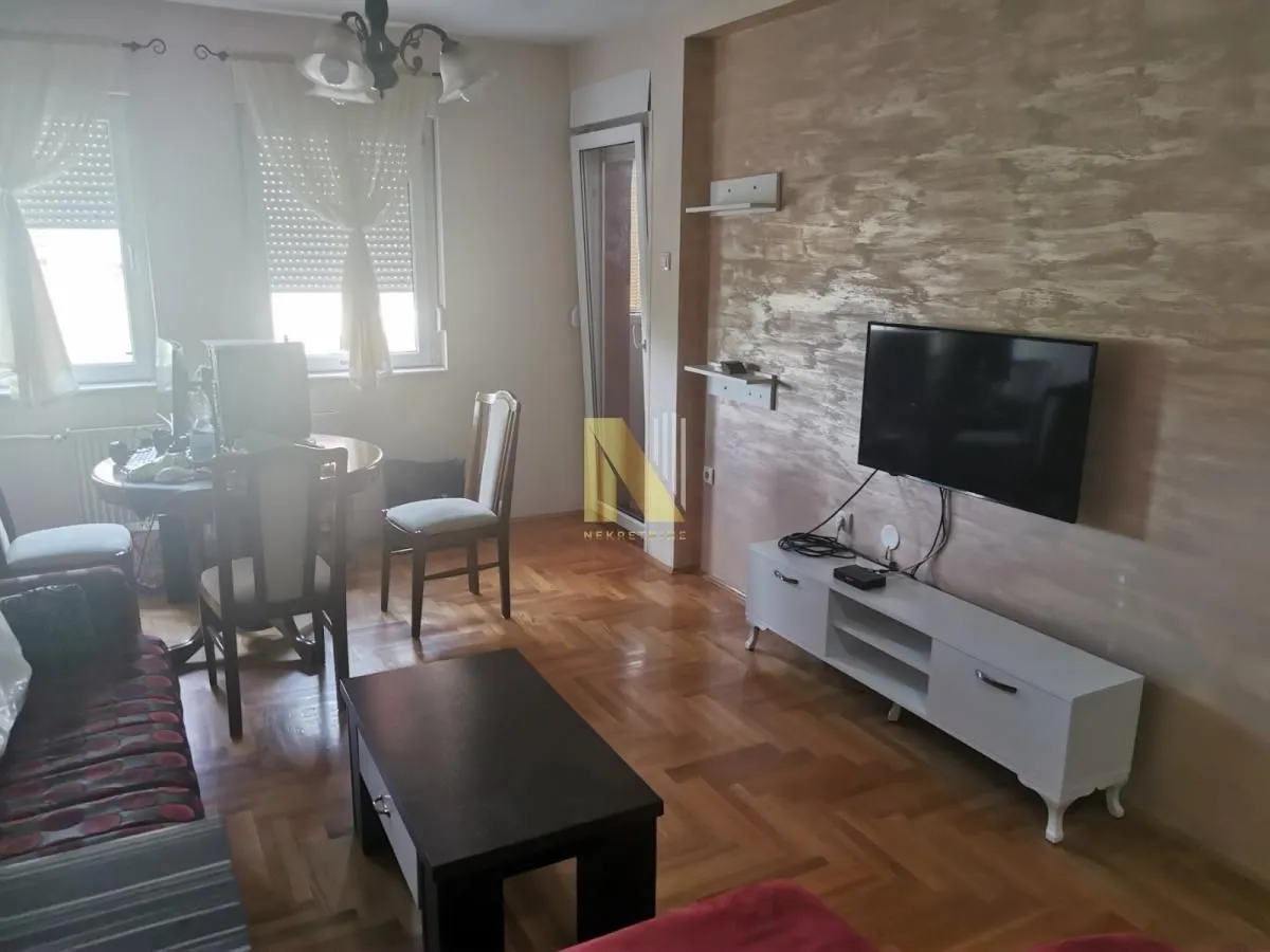 Izdavanje, jednosoban stan, 41m², Grbavica, Novi Sad Sve Podlokacije
