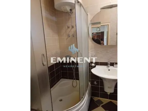 Izdavanje, dvosoban stan, 60m², Stari Grad, Beograd - image 17
